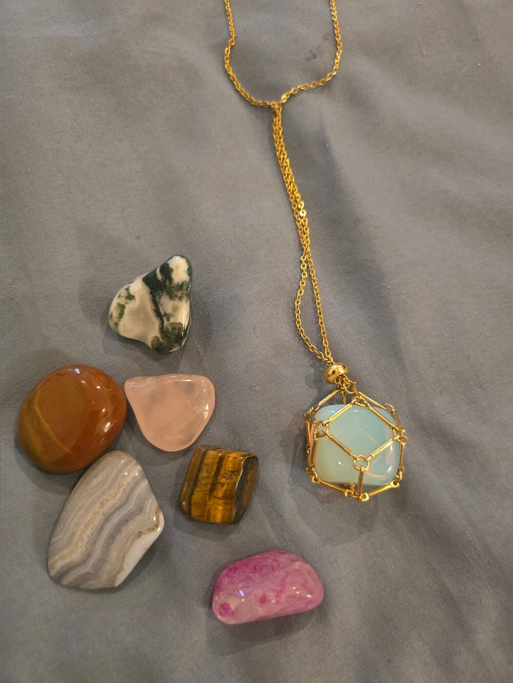 Gold-Tone Chain Interchangable  Pendant Necklace